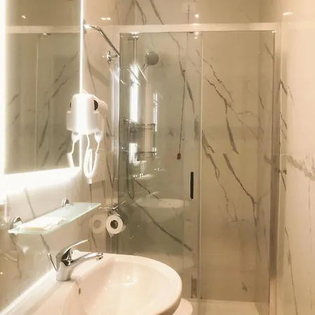 Cosmos 4* Roma